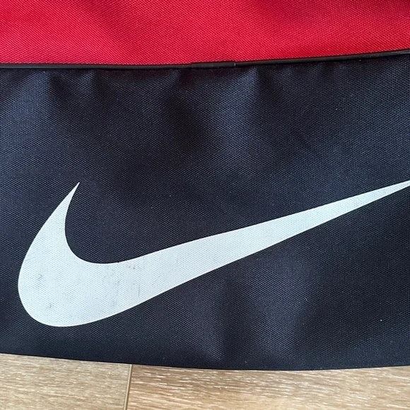 Nike Red and Black Baseball Bag - Picture 7 of 8